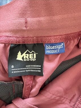 REI Women's Bermuda Shorts in Rose Mauve